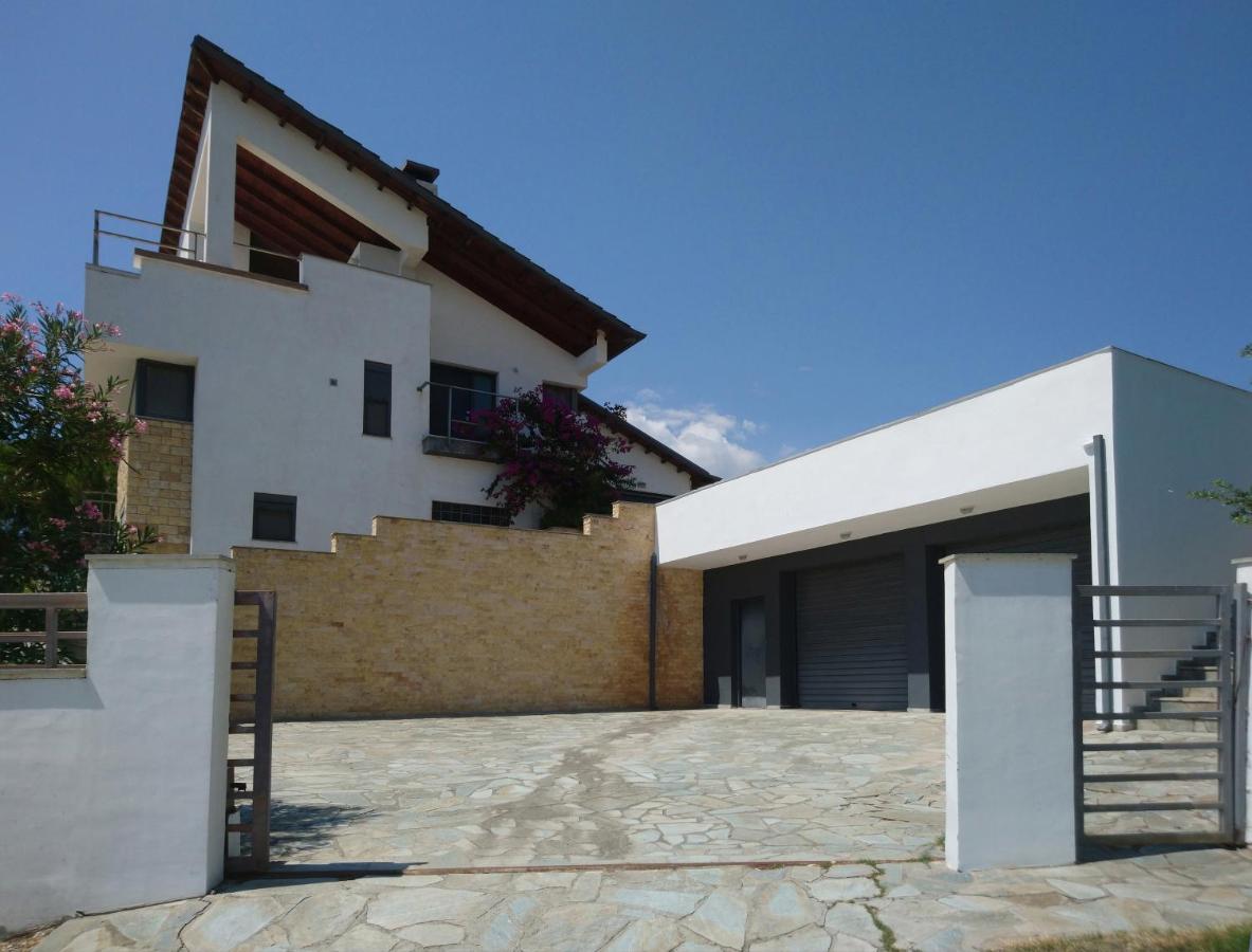 Villa Stadi 尼基季 外观 照片